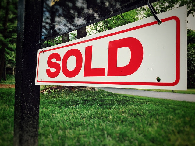 Sales Of Previously Owned Homes Up In May 